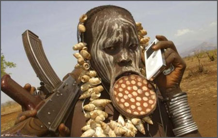 mursi-tribe-woman-ipod.jpg